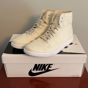 Nike Air Jordan 1 Retro High Decon in natural/natural-white, Size 9 men’s